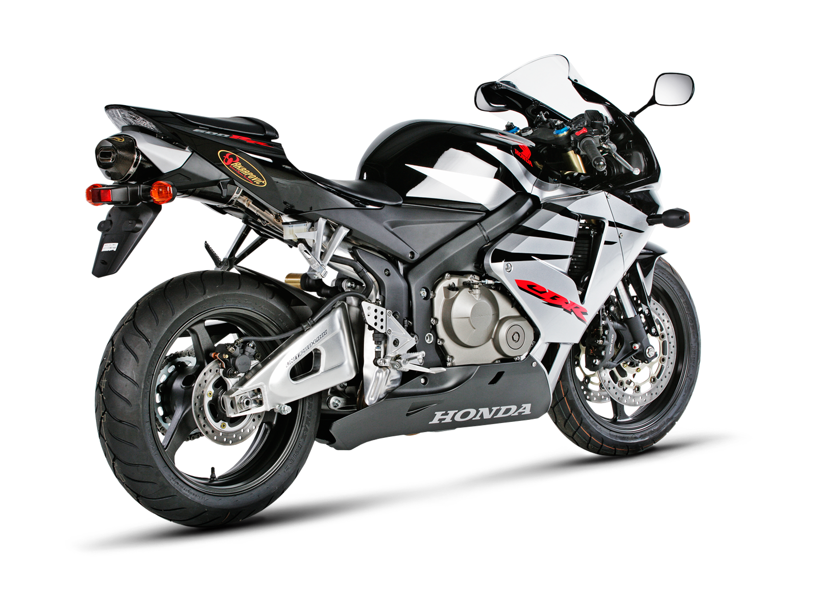 Honda cbr deals 600 rr akrapovic